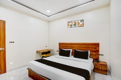 Hotel O Madhvam, Rewa