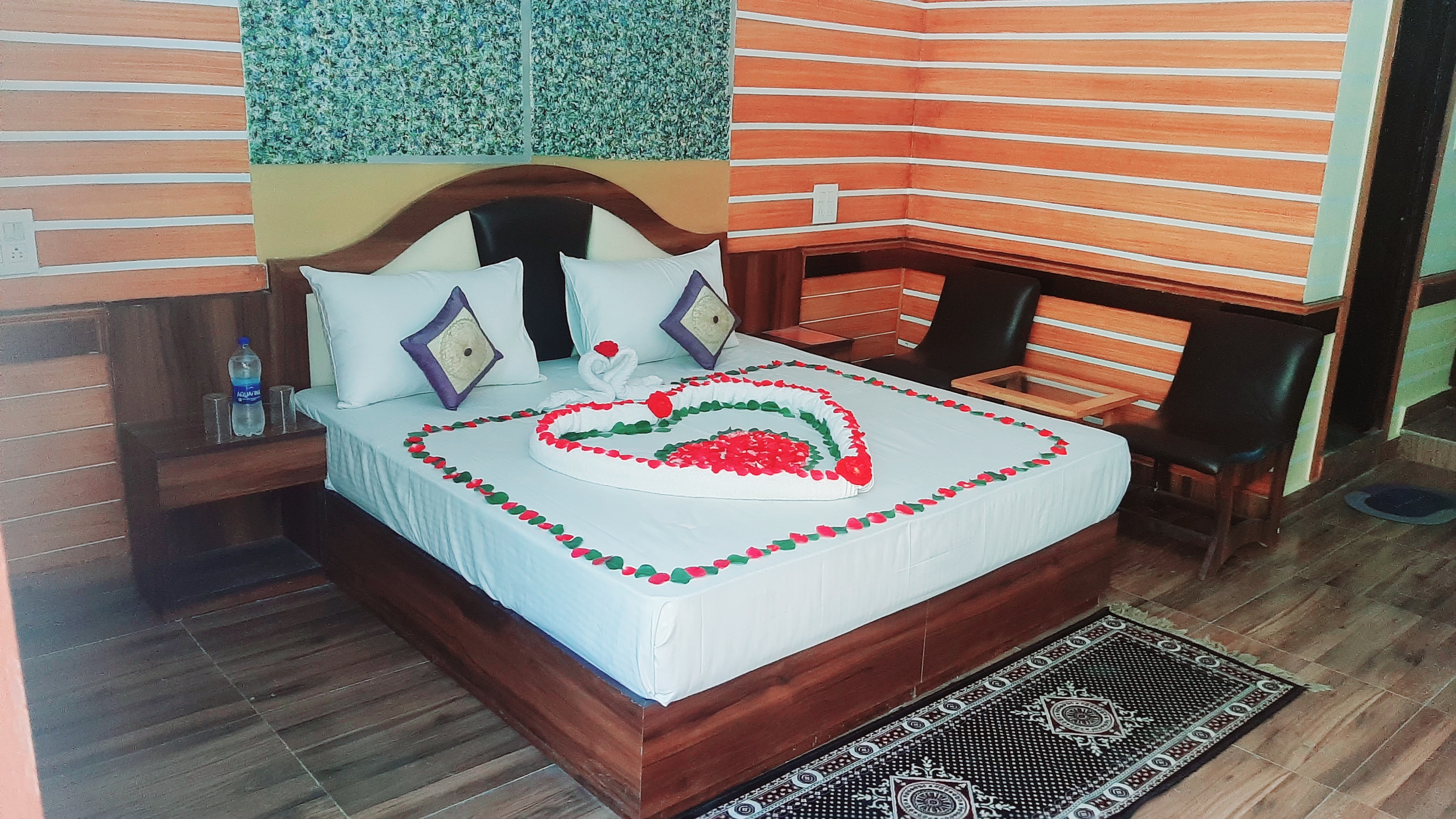 Satluj River View Food & Home Stay - Tap to explore photos