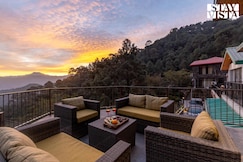 StayVista at Louise Cottage, Arki