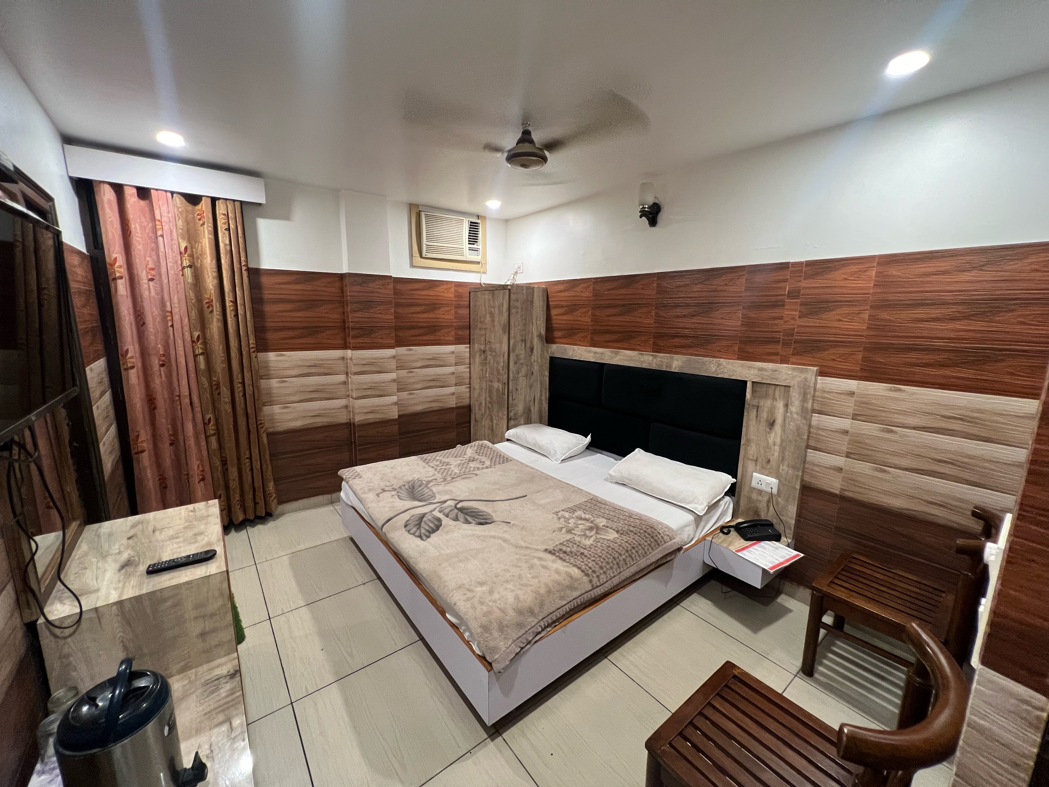Hotel Chintpurni , Katra - Tap to explore photos