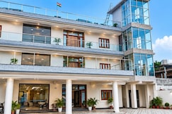 Regency Villa, Gaya