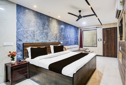 Super Townhouse Haibowal Chowk