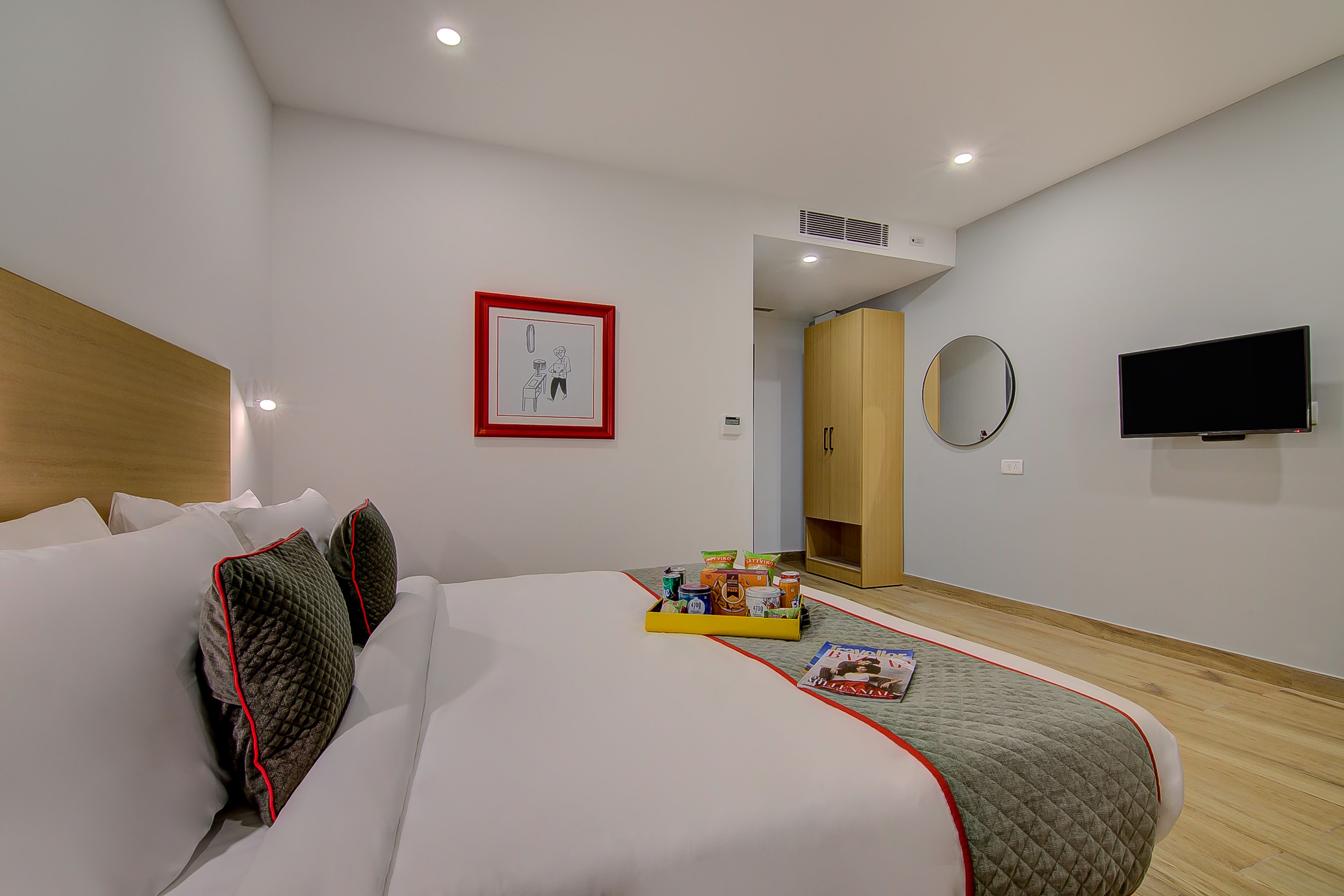Townhouse Global Wings Hotels Near Sri Amruth Chithra Mandira - Tap to explore photos