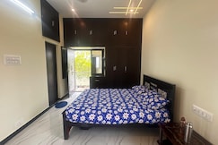 Priya s Home stay, Karur