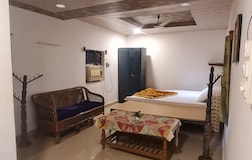 Deluxe Ac Room