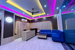 Hotel Radhika Stay- walking disctance from Salasar Balaji, Salasar