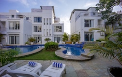Swimming Pool 1