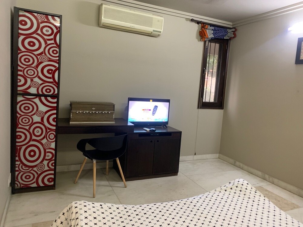 Harmony Suites E Block Service Apartment - Tap to explore photos