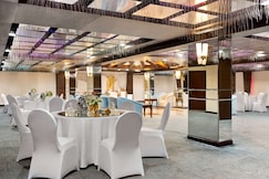 Ramada by Wyndham Dammam Khaleej Road, Dammam