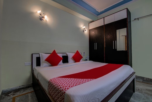 Hotel O Jai Palace