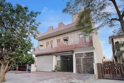 Nidhivan home stay, Mathura