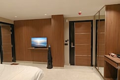 Solitaire Hotel, Delhi