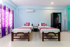 OYO Amare Highway Residency, Alleppey