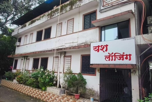 Hotel O Yash Lodging