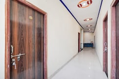 SPOT ON M L Paying Guest House, Varanasi