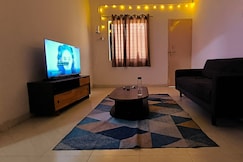 Cozy K Cozy Stay in Wakad Peaceful 1BHK, Pune