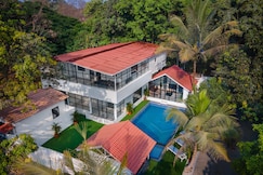 EKOSTAY  - White Oak Villa, Alibaug