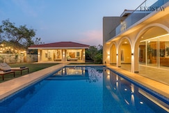 EKOSTAY - 7 Palms, Alibaug
