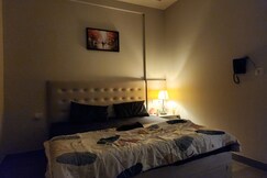 Starlight haven studio appartment, Greater Noida
