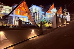 Mountain Pool Village By Lumino, Munnar