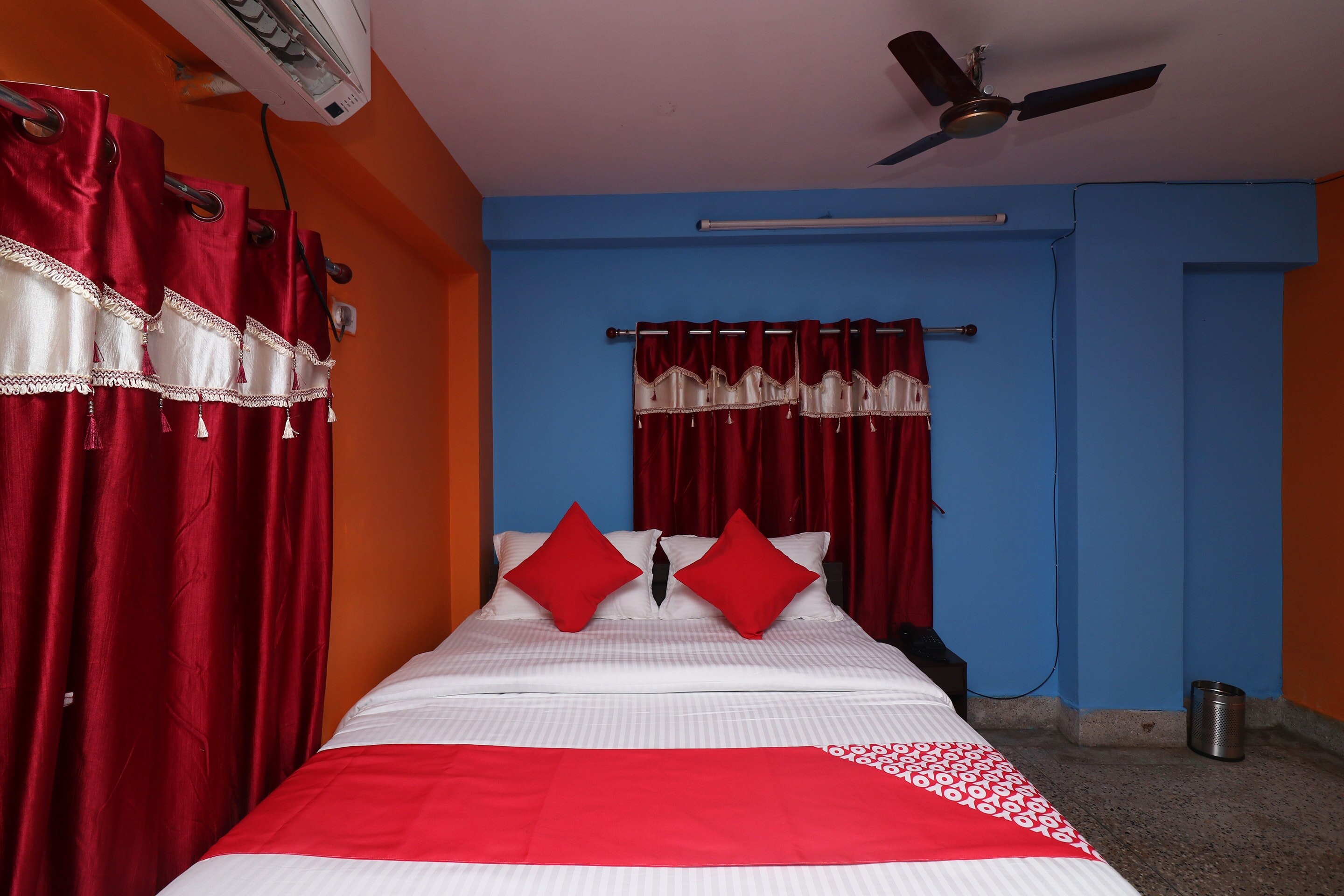 Hotel O Home Stay 2 - Tap to explore photos