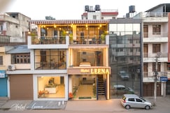 Hotel Leena Nearby Dal Lake, Srinagar