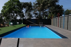 Ice Berg Hill View Resort, Munnar