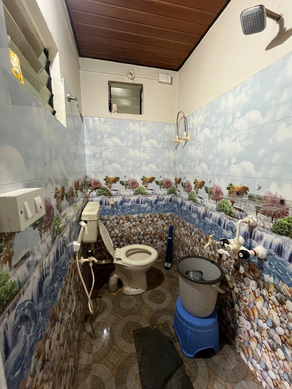 LaRa homestay.in - Tap to explore photos