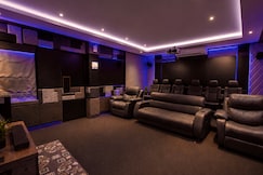 4 Floor Villa   Theatre  Lawn  Lake View   Events, Pune