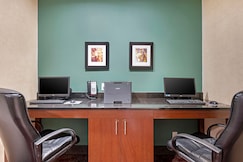 Best Western Plus Howe Inn, LaGrange