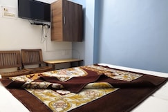 Hotel Tourist Empire, Rudrapur