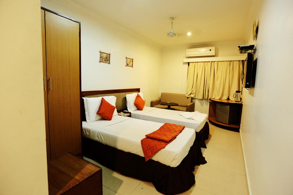 HOTEL SITARA PARADISE AMEERPET Hyderabad Hotel Price, Address & Reviews