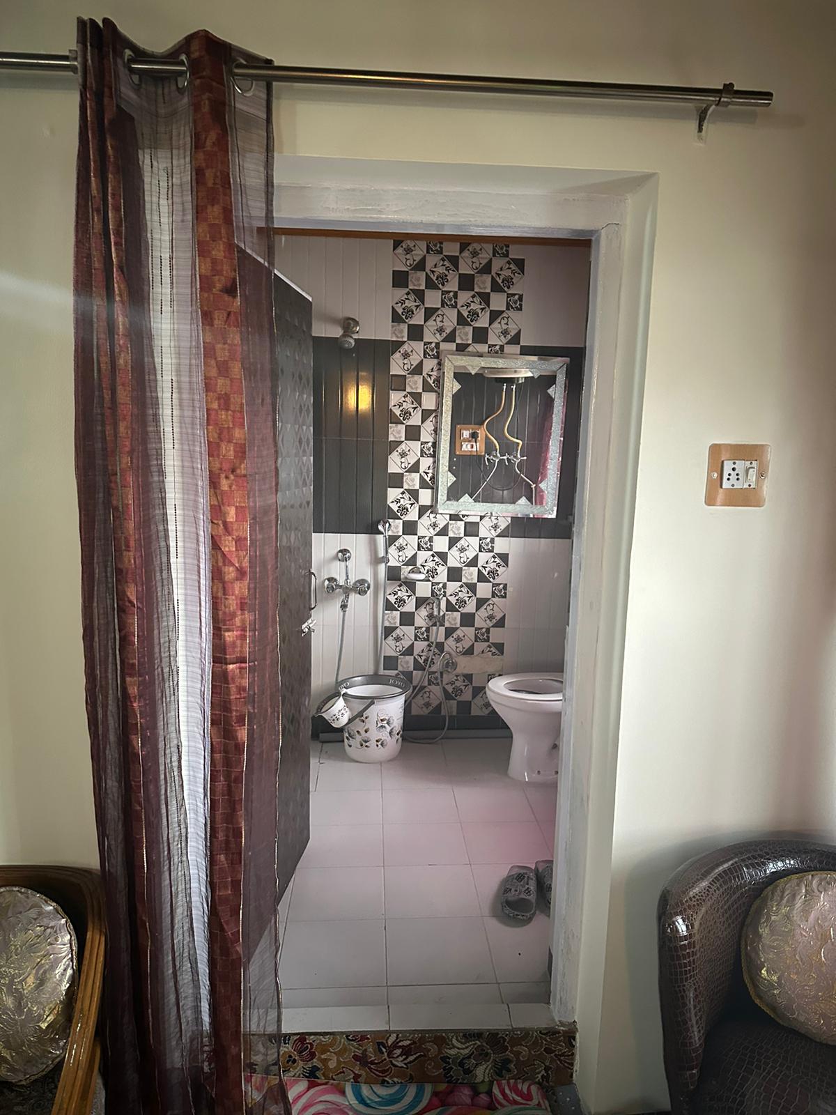 Nest- Entire 3BHK Apartment - Tap to explore photos