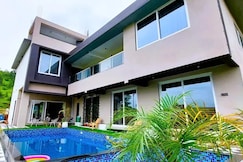 MFM 6BHK Villa with Private Pool and Home Theatre, Shahapur