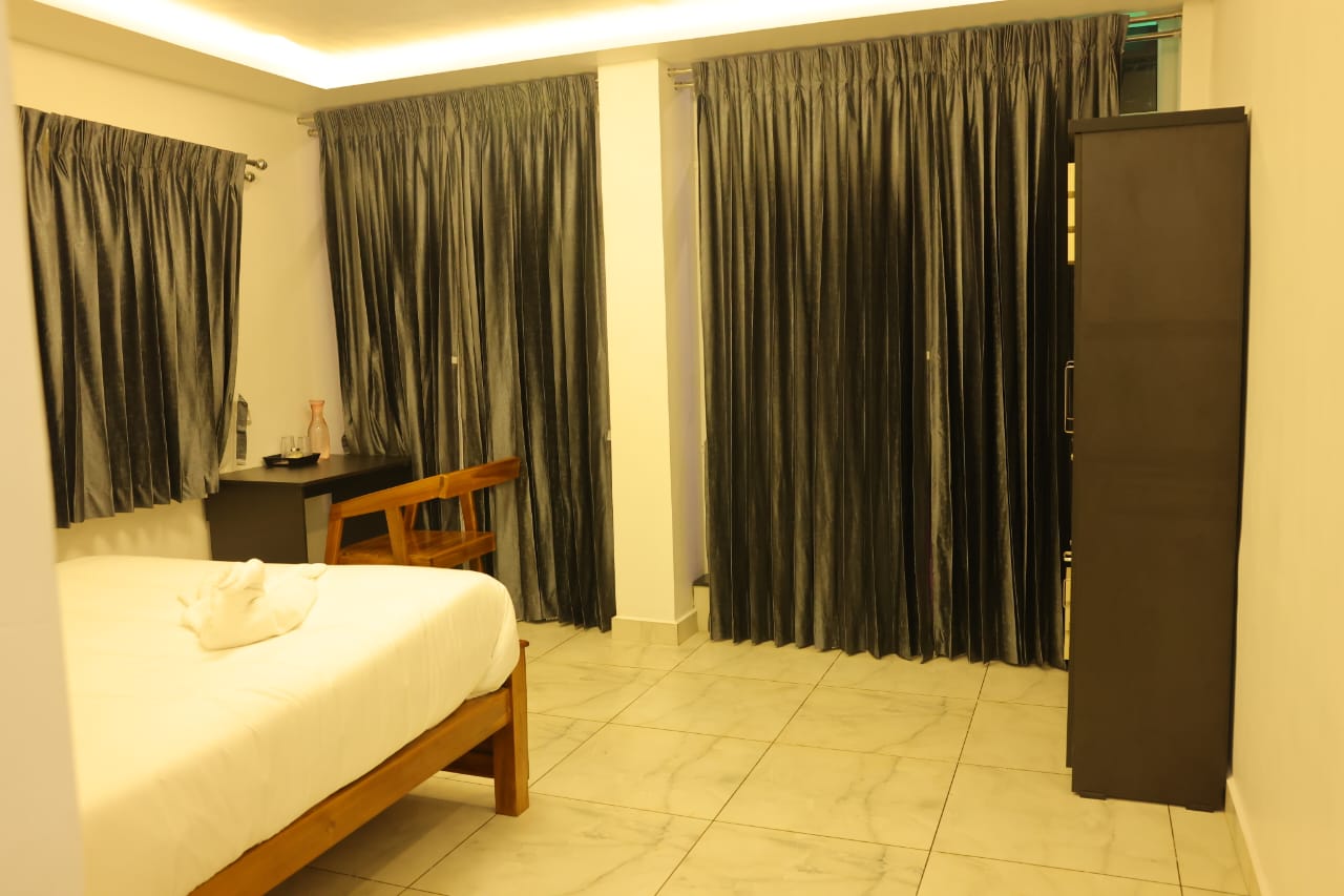 JANYAS HOMESTAY - Tap to explore photos