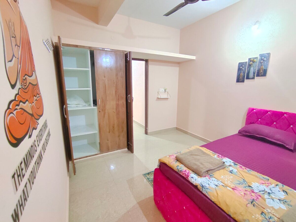 Friendly n Private 1BHK Homestay - Tap to explore photos