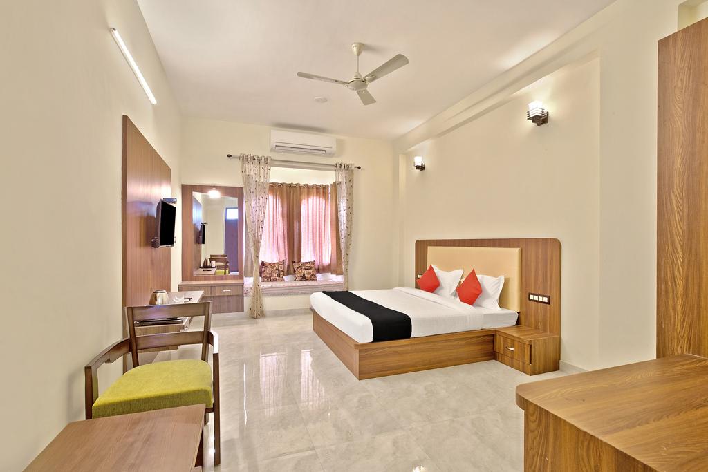 Mahivantra Hotels - Tap to explore photos