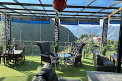 Icebergs | A Boutique Stay and 24 Hour Cafe, Mussoorie