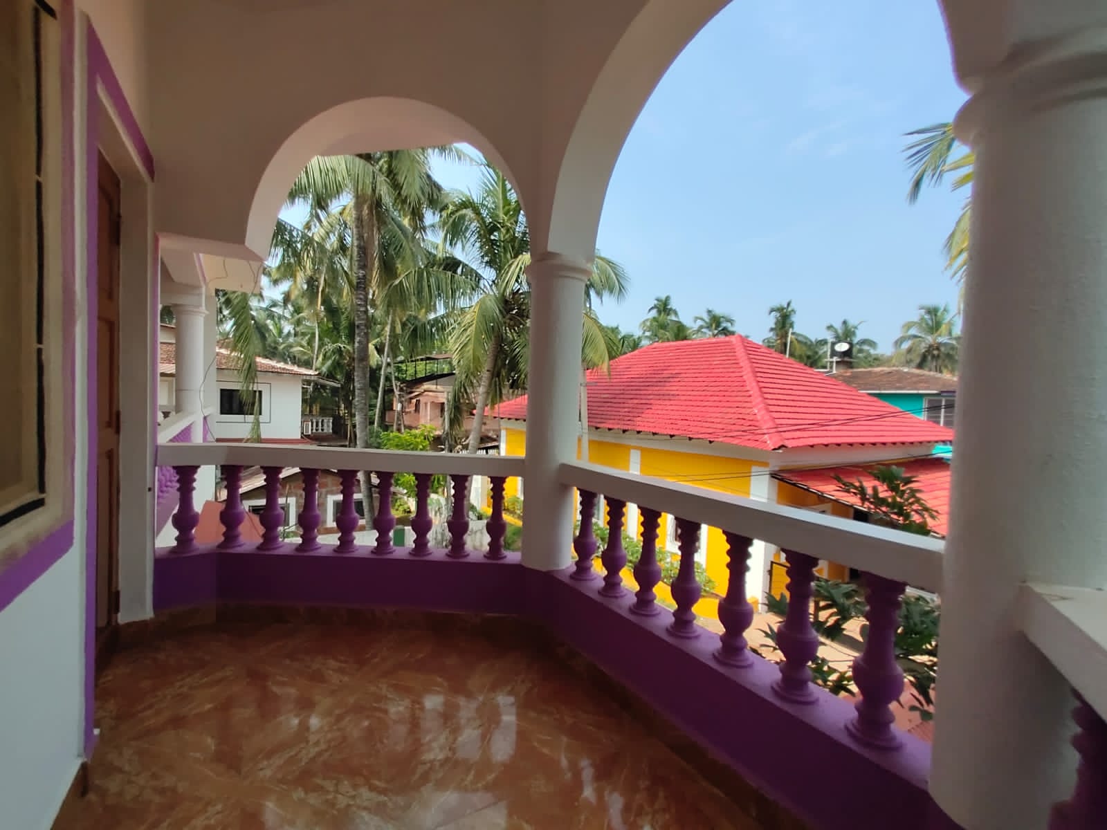 Springfield Villa in Orlim - Tap to explore photos
