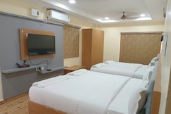 Lakshmi Narayana Grand, Kanchipuram