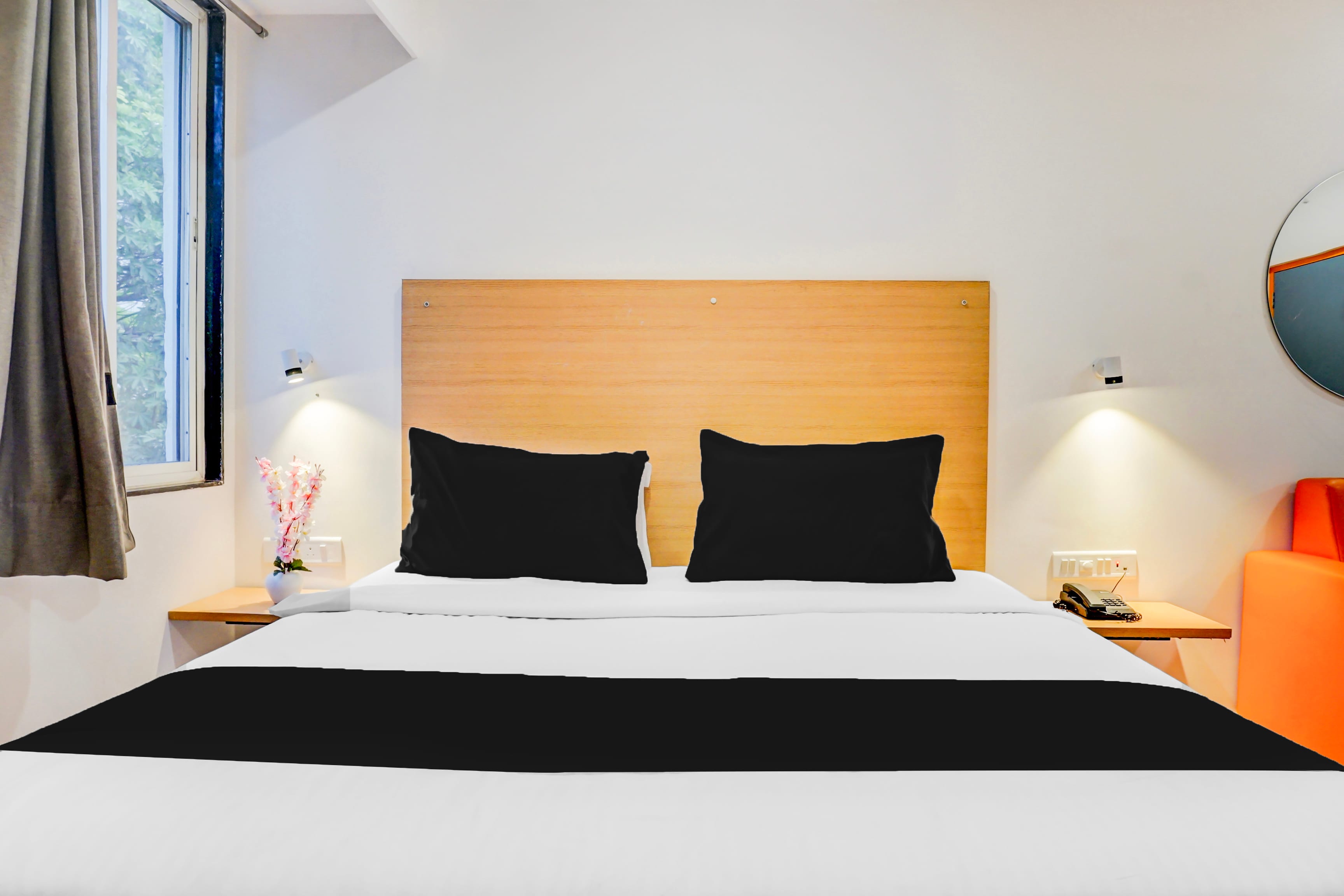 Super Townhouse Hadapsar formerly Savali Inn 5
