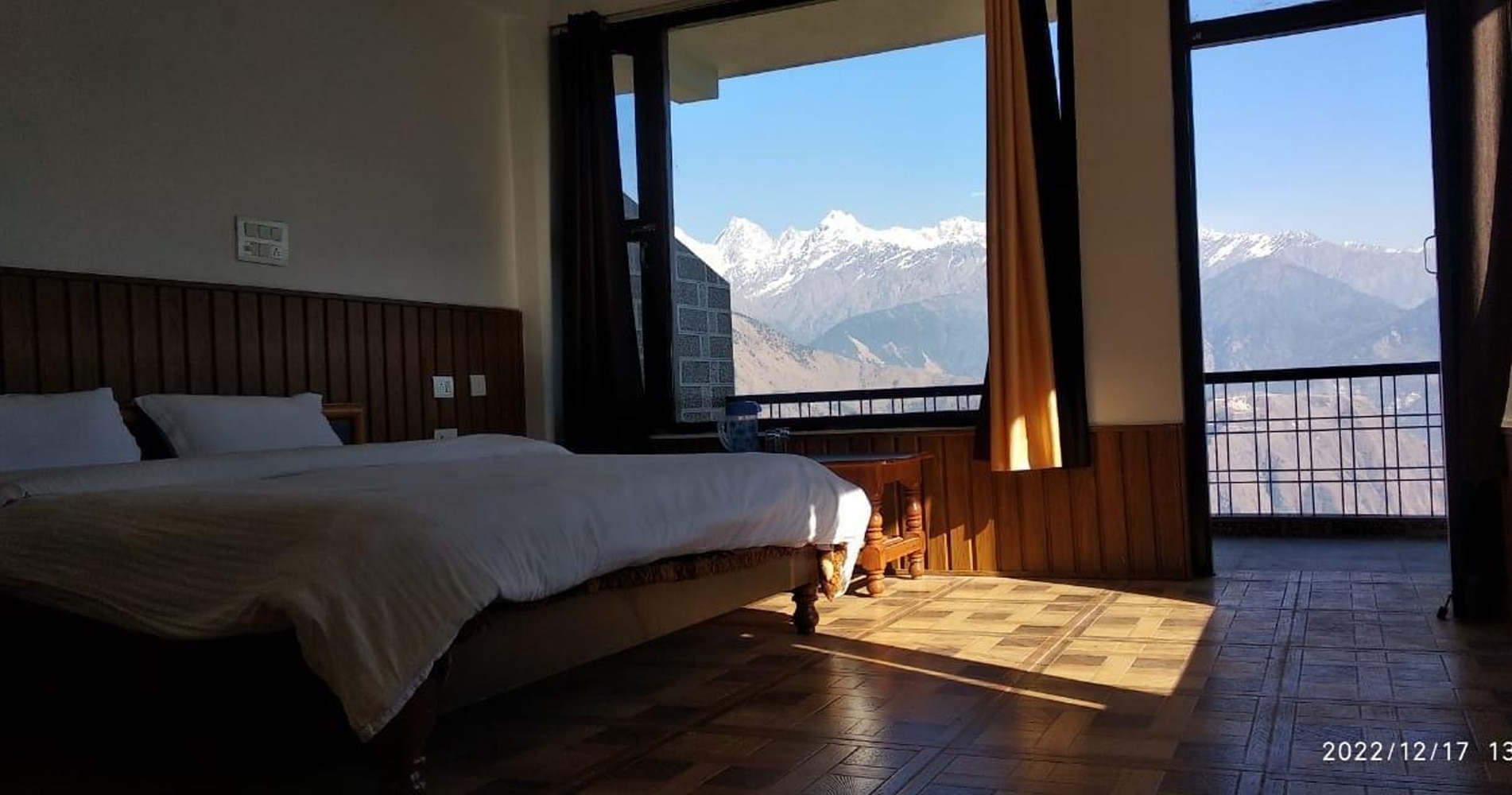Milam Inn, Munsiyari - Tap to explore photos