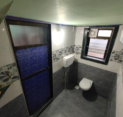 Deluxe Room 2