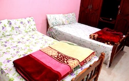 Twin Bedroom
