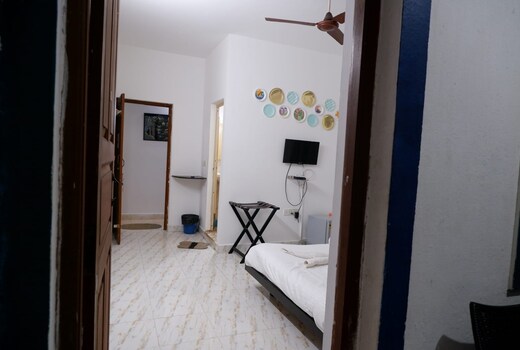 Flora Villa Candolim Beach