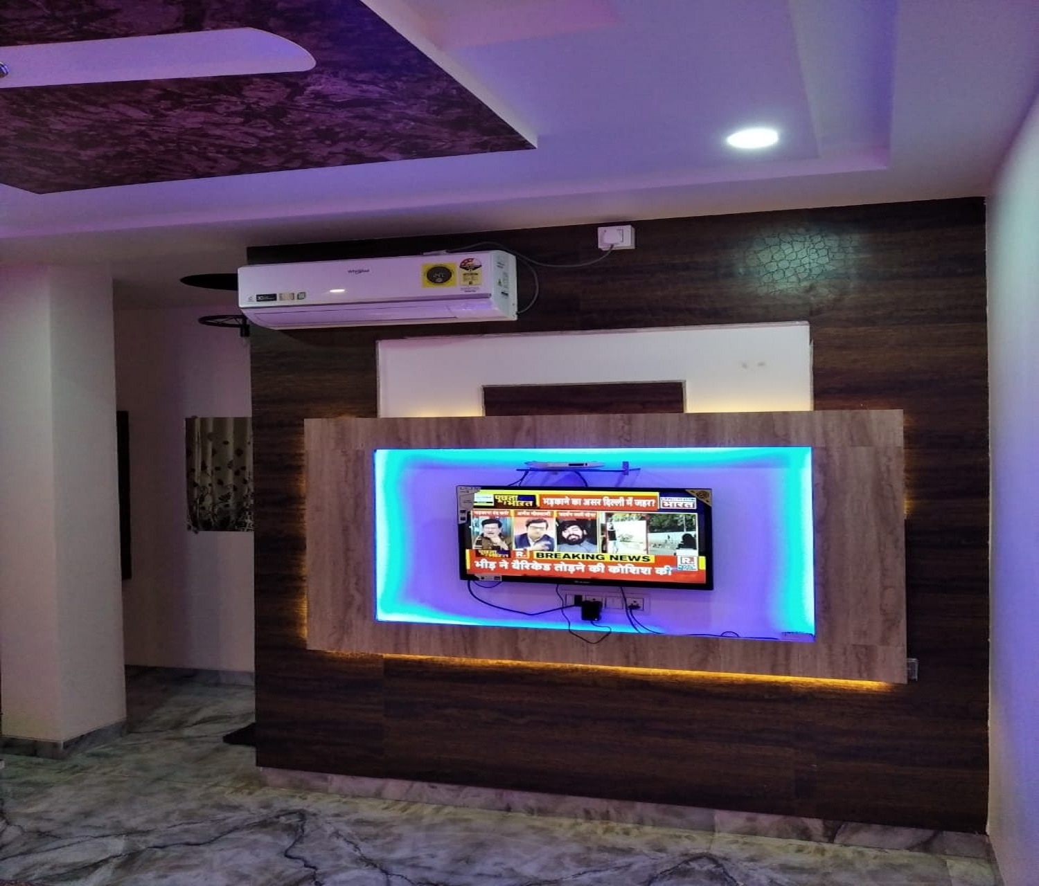 Hotel Shri Sai - Tap to explore photos