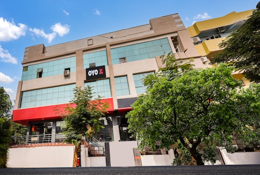 Hotel O A1 Premium AC Rooms