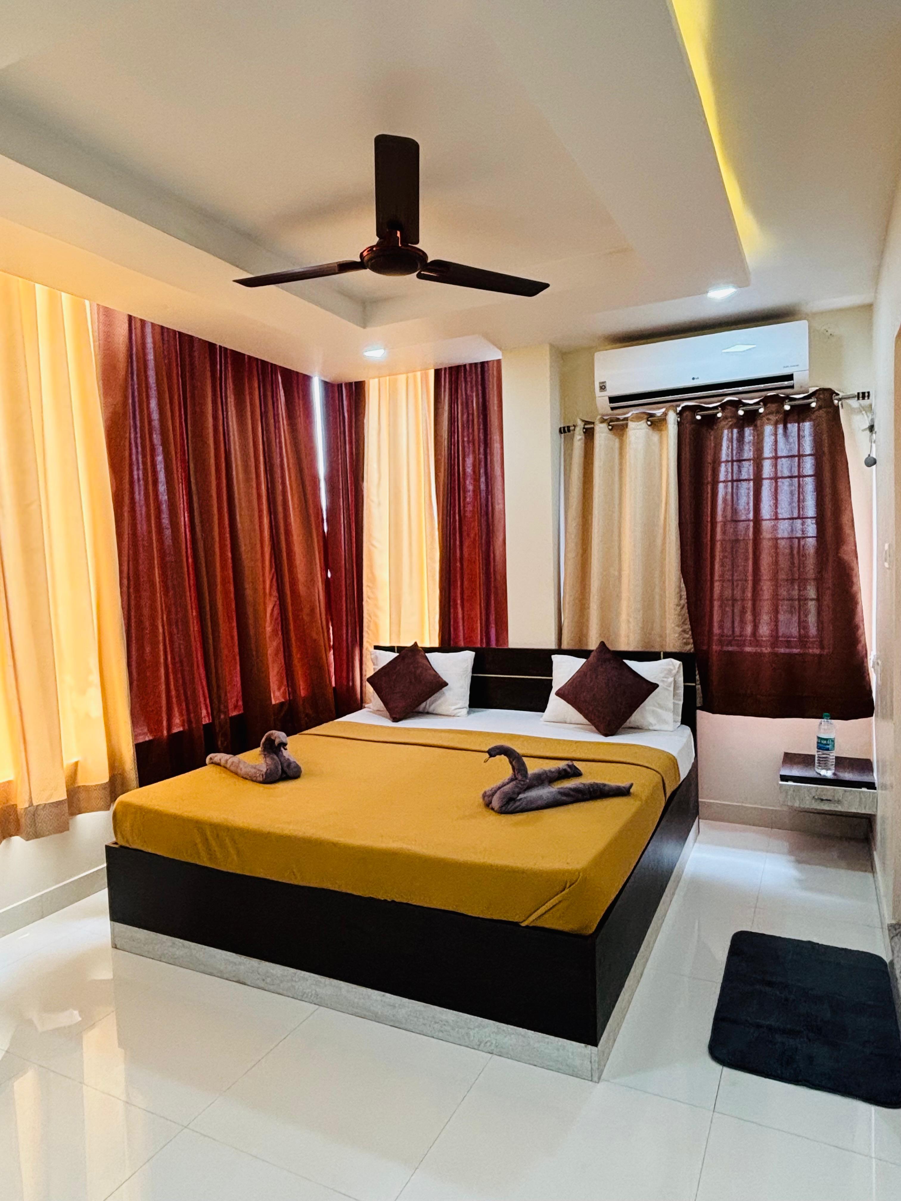 Vetri's Elite Inn - Tap to explore photos