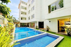 HUE GUH The Porto Candolim, Goa