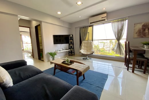 Westside 2BHk At Lilavati Hospital by Connekt Homes